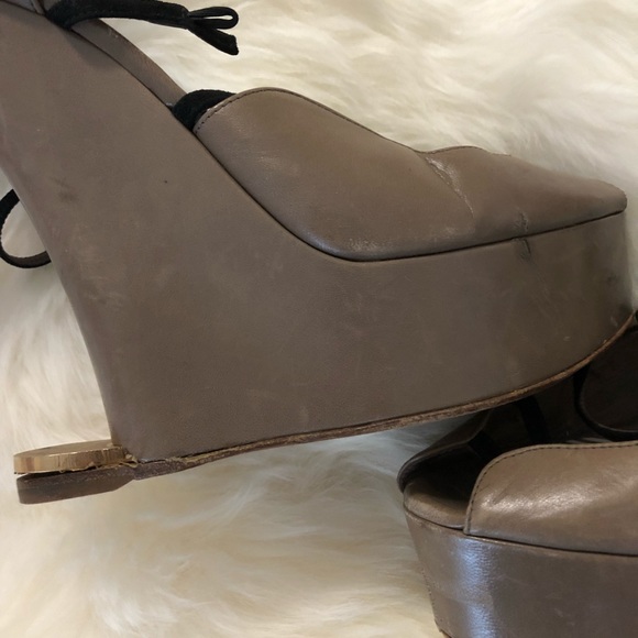 Moschino Size 40 - Picture 4 of 5